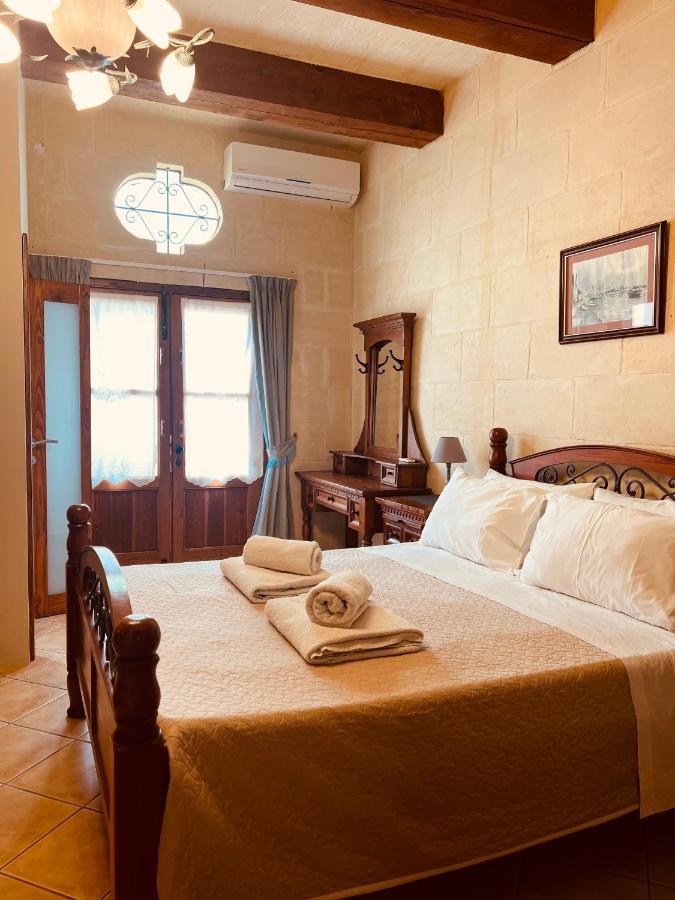 Narcisa Farmhouse B&B Надур Екстер'єр фото